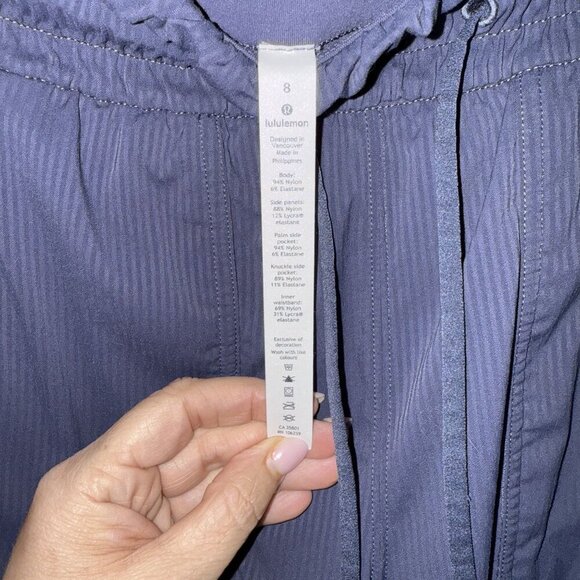 Lululemon Navy Womens Joggers Drawstring Waist Relaxed Fit Size 8 Lightweight - Picture 5 of 6